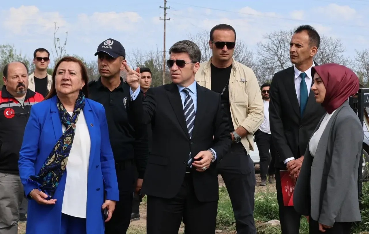 Vali Bakan: “Tarım İşçilerine Sağlıklı veGüvenli Konaklama Sağlayacağız”